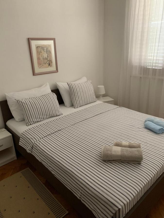 Apartments Toni-Malinska Luaran gambar