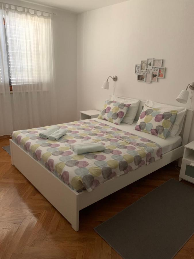 Apartments Toni-Malinska Luaran gambar