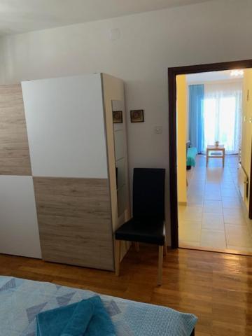 Apartments Toni-Malinska Luaran gambar