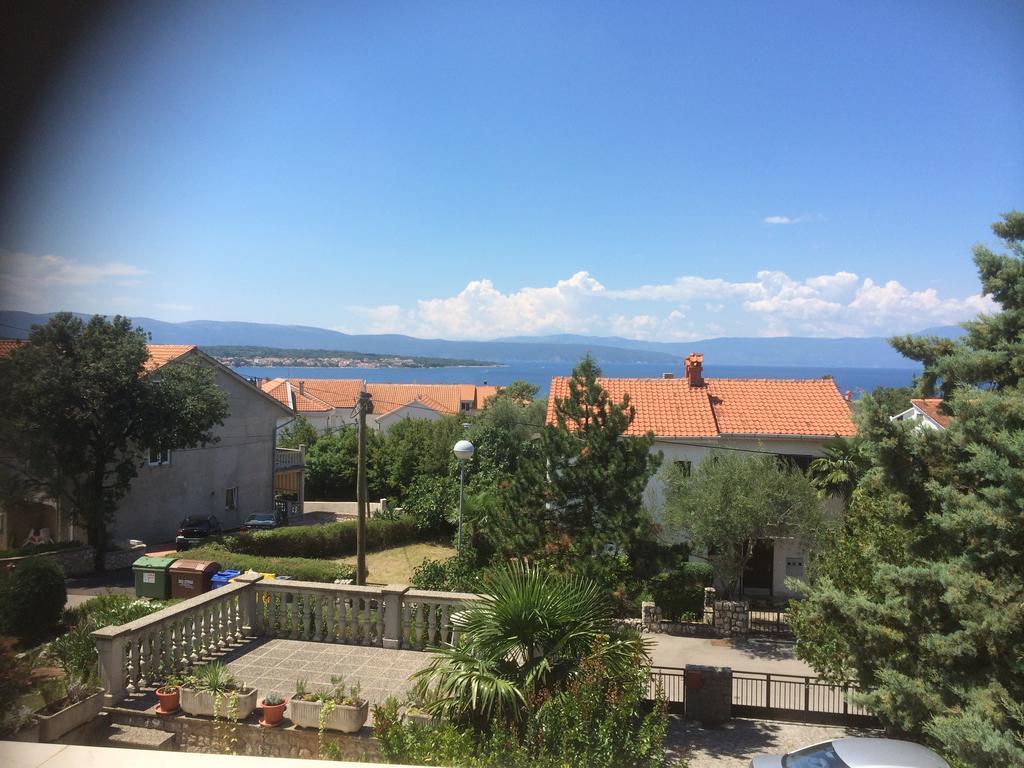 Apartments Toni-Malinska Luaran gambar