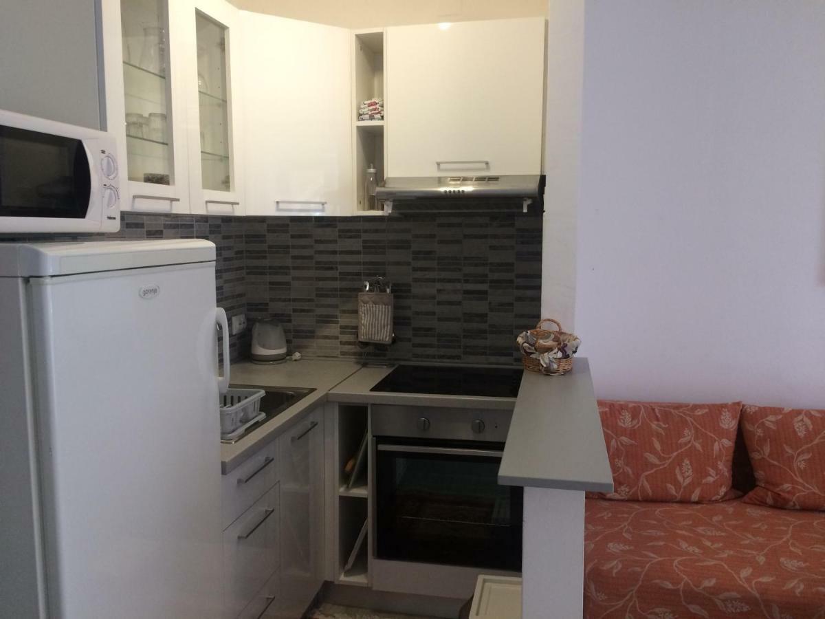 Apartments Toni-Malinska Luaran gambar
